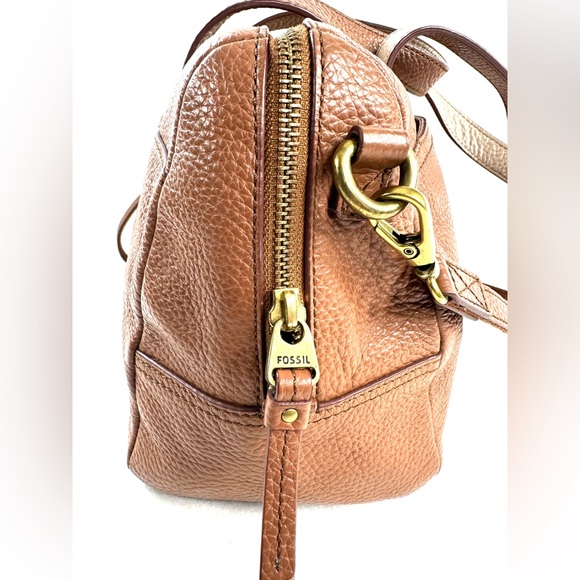 FOSSIL Brown Pebbled Leather Medium Barrel Duffle Crossbody Bag Brass 1145 - Picture 7 of 11